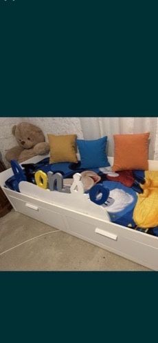 2 Camas indiv/dupla c/2 gav, branco, 80x200 cm 100€ cada