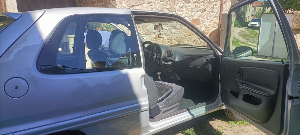 Vendo Citroen Saxo 1.1 — photo 3