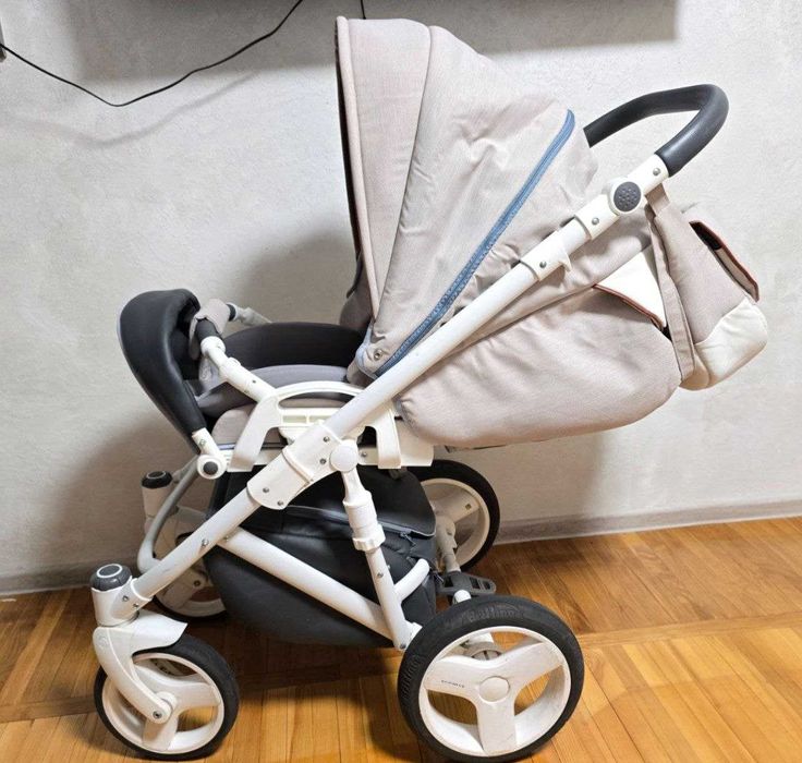 Коляска Bexa Ideal 2в1