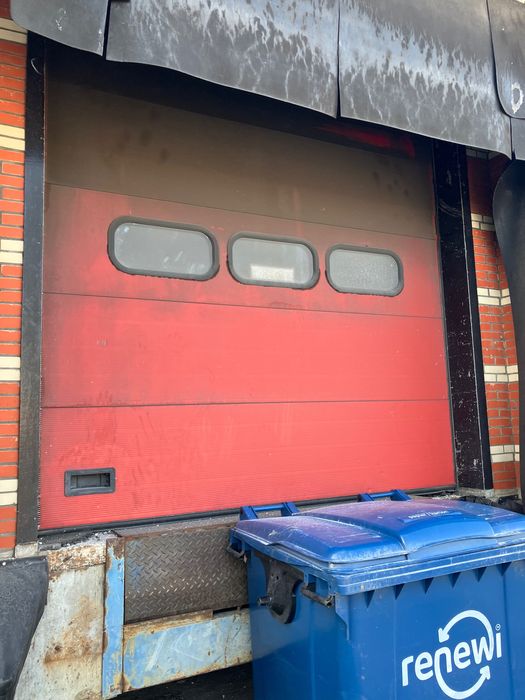 Brama bramy segmentowe  2,8m szeroka 3,2 m wysoka