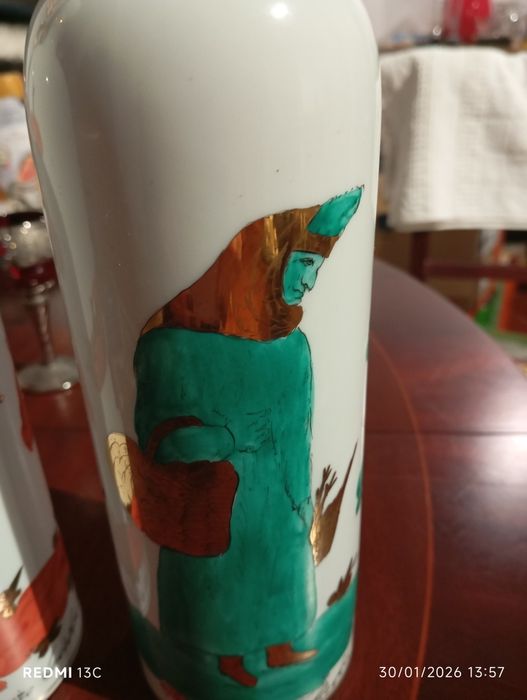 2 garrafas Artibus 10 EUR cada