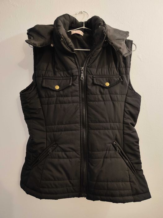 Black padded vest, new, S