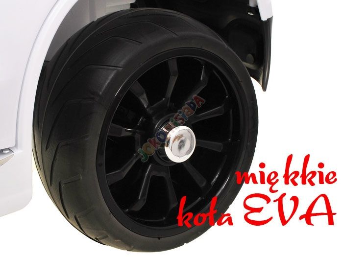Auto na akumulator X6 koła EVA pilot 2.4Ghz 2 mocne silniki MP3
