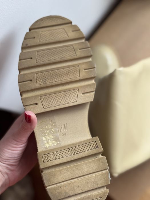 Високі чоботи , сапоги hm HsM беж 24 см стопа