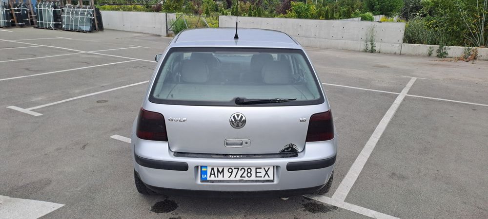 Volkswagen Golf 4