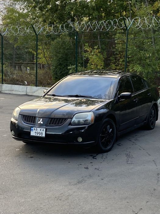 Mitsubishi galant 9