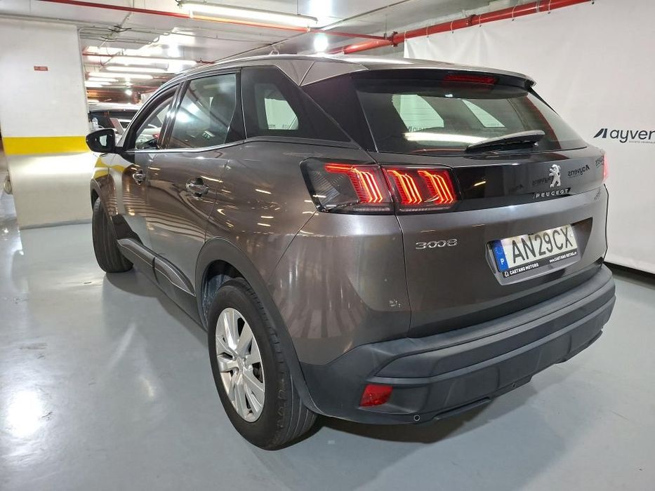 Peugeot 3008 1.5 BlueHDi Active Pack foto 2
