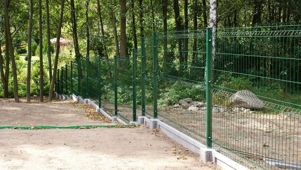 Panel ogrodzeniowy, Ogrodzenie panelowe, Przęsła, Dostawa, Montaż