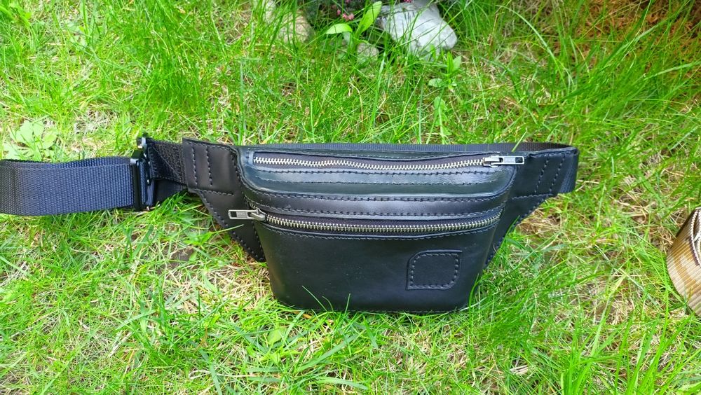 Torebka skórzana, ręcznie robiona.