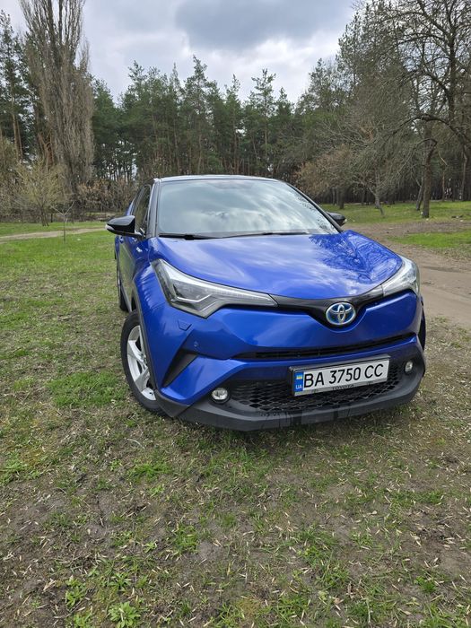 Toyota C-Hr hybrid