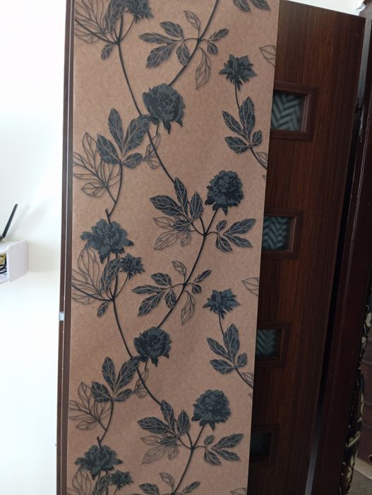 Tapeta 1 gatunek delikatny brokat