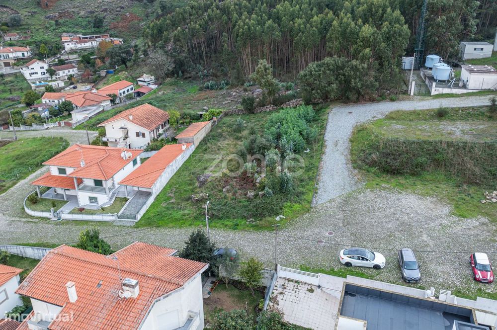 Terreno para construção de moradia individual - Barroselas