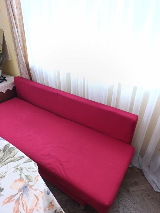 Мякенький розкладний диван