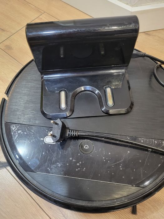 Пилосос Samsung робот