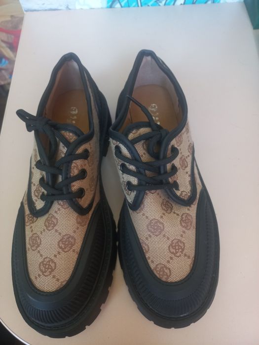 Лофери текстильні жіночій