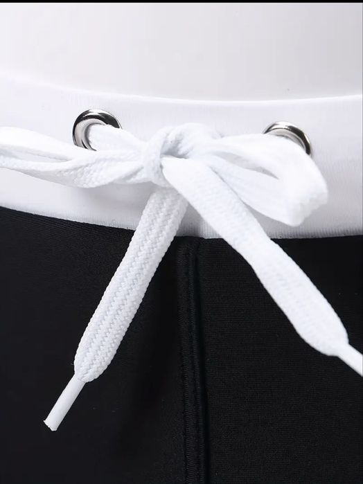 Купальні плавки чоловічі шорти чорні   L розмір