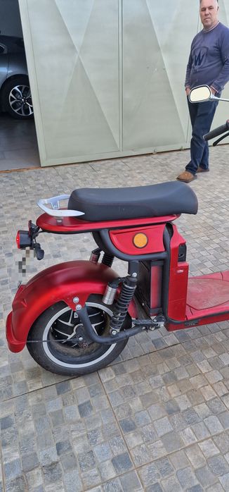 Moto Elétrica Estilo Chopper – 4000W – 60V 40Ah – MATRICULADA