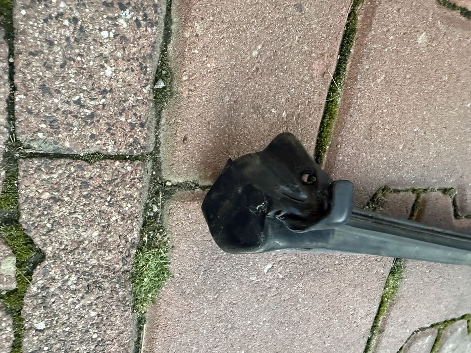 Uszczelka drzwi e36 cabrio prawa bdb stan