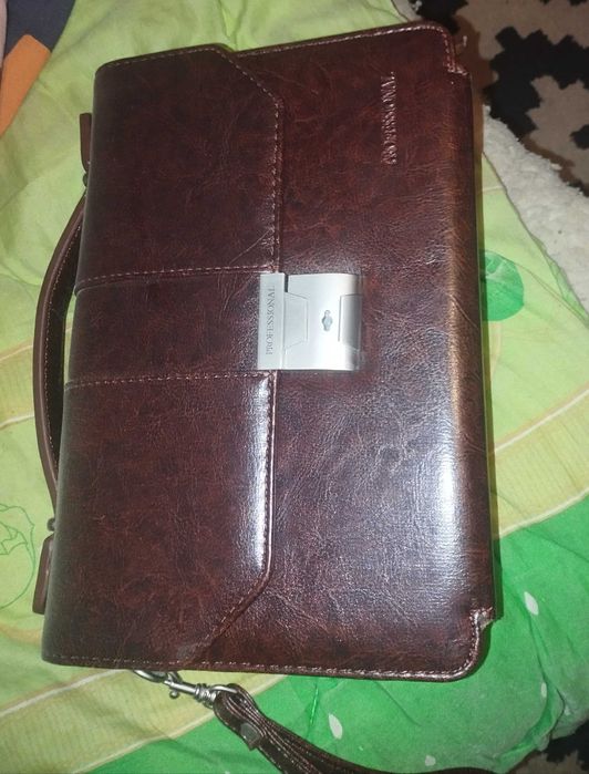 Чоловіча барсетка