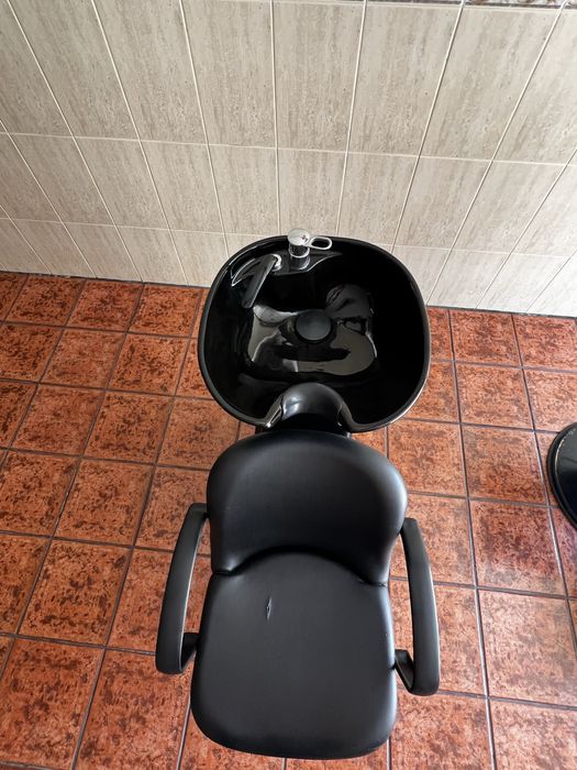 Vendo rampa de lavagem de cabeleireiro