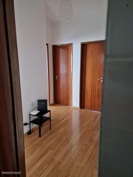 Quarto - localizado em Lisbon