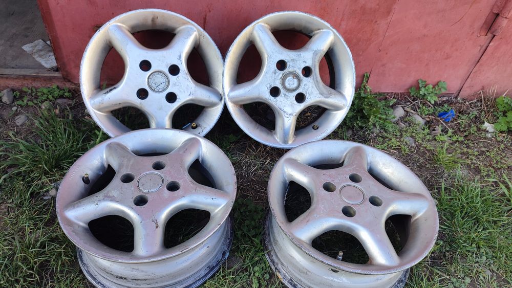 Диски 4/100/r13-5.5J ЦО 60.1ET35Reno Гольф Ваз Ланос