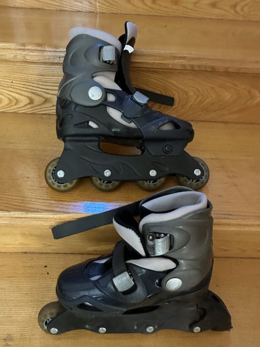 Дитячі ролики на чотири розміри.