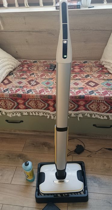 Mop elektryczny Karcher fc7
