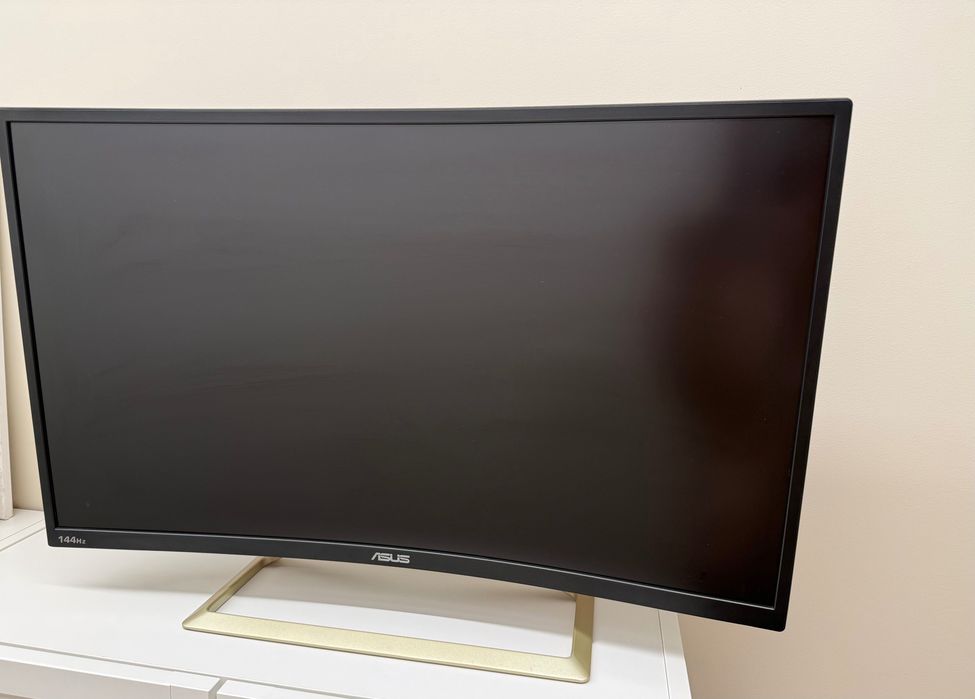 Monitor Asus VA326H 31.5" LED 144Hz Curvo