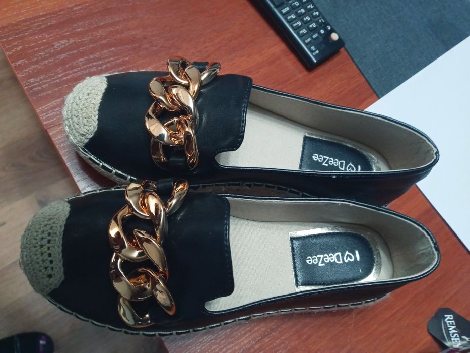 Espadryle 36 czarno zlote wsuwane