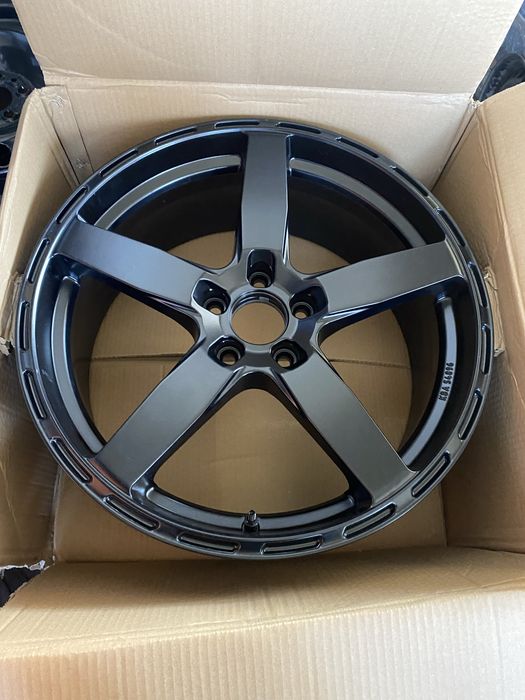 Диски R19 5-112 8.0J ET45 DIA70.1мм. VW AG/ MERCEDES/BMW