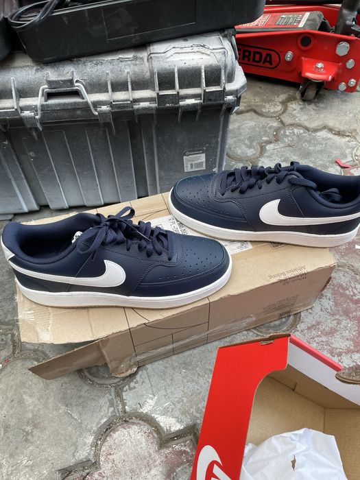 Nowe buty nike court vision 42,5