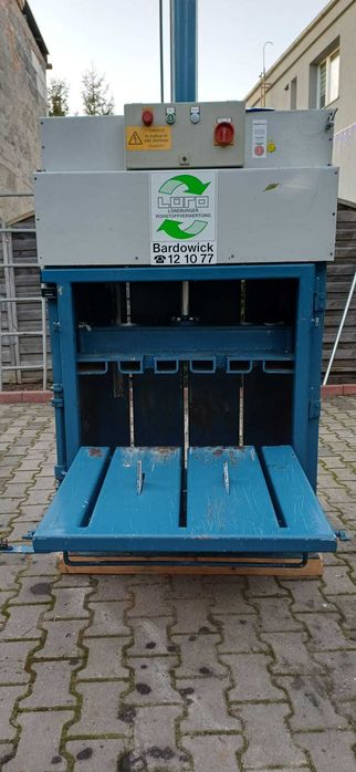 Prasa, belownica do makulatury