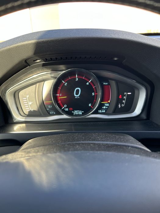 Volvo V60 R Design - Automatica