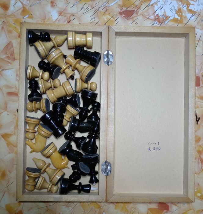 Шахмати дитячі, дошка  29х29 см