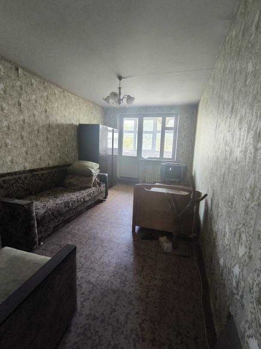 Продам 1 к кв Основа