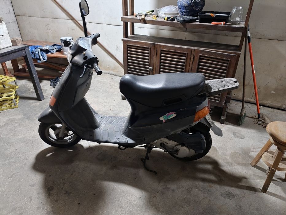 Mota Piaggio zip