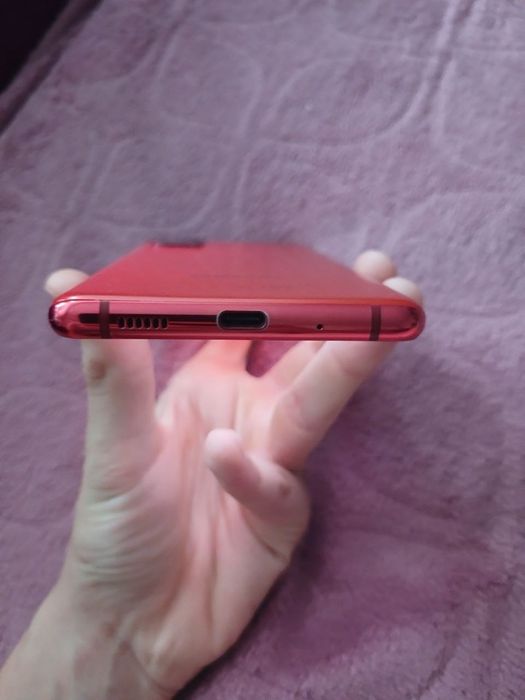 Samsung s20fe стан 9/10 присутній торг