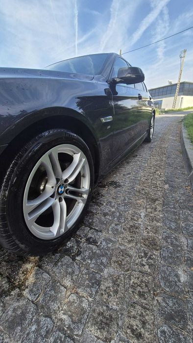 BMW Série 5 (2016) Pack M Original – 190cv – Estado Impecável