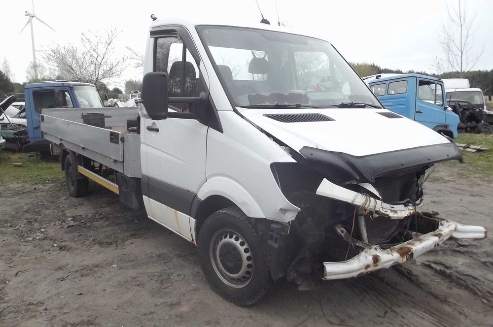 mercedes sprinter 315 cdi dmc 3500 kg hak 3500 kg zarejestrpowany zniszczony