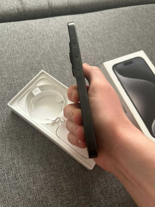 Smartfon iPhone 15 Pro 128 GB - Black - GWARANCJA
