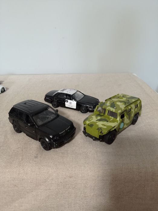 Машинки модельки . 19шт Лот