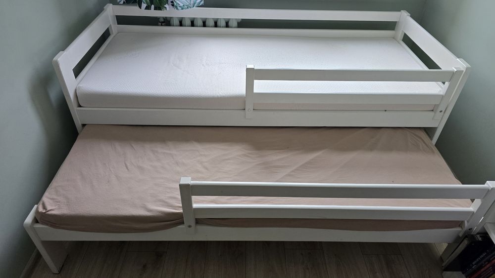 Łóżko dziecięce podwójne