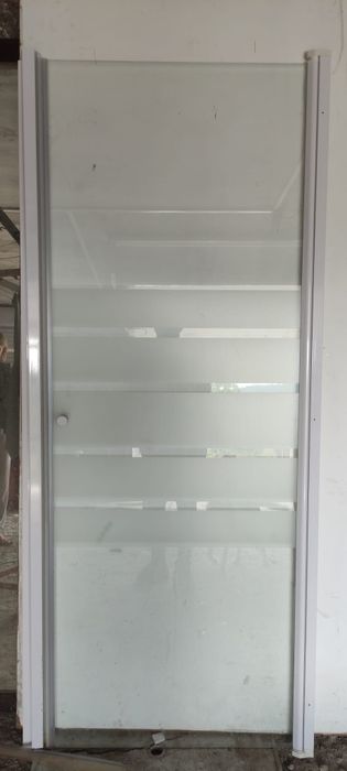 Porta de duche batente