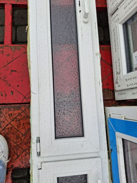 Okno podłużne szer. 37x190 cm