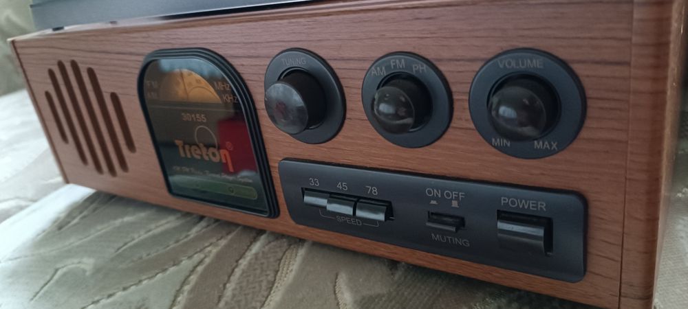 Gramofon/FM retro