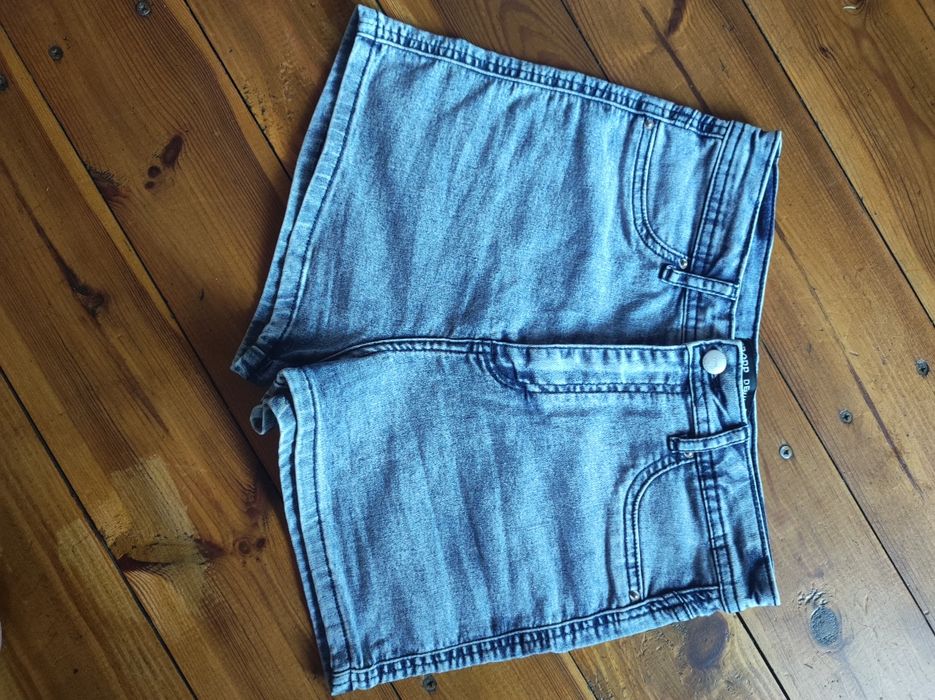Spodenki z wyższym stanem