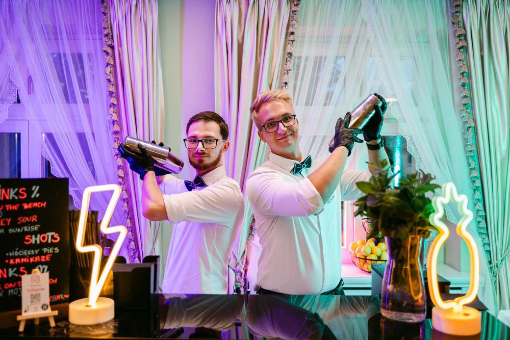 Drink Bar na Każdą Okazję - Twoja Impreza z Wyjątkowym Smakiem!