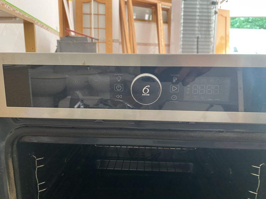 Forno Whirpool de encastrar Multifunções