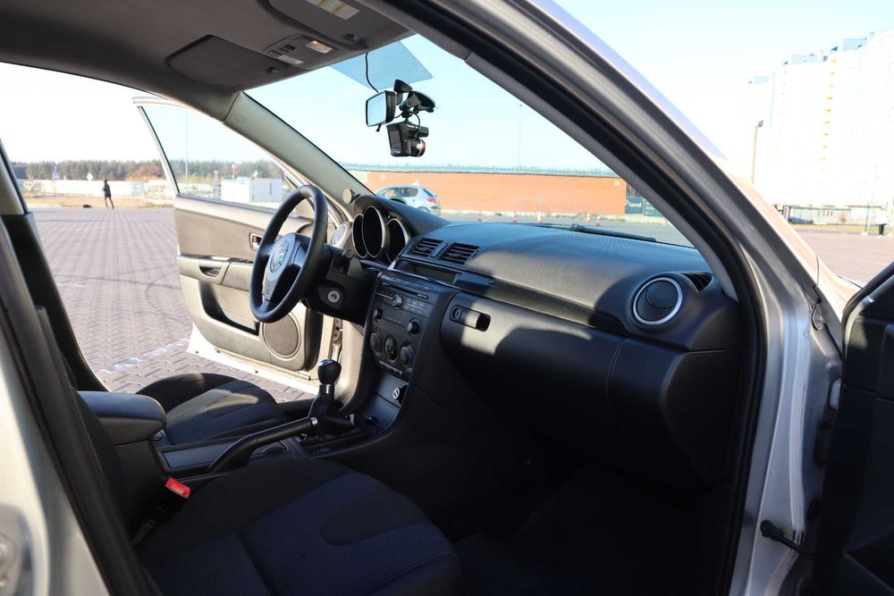 Продам Авто Mazda3 2005